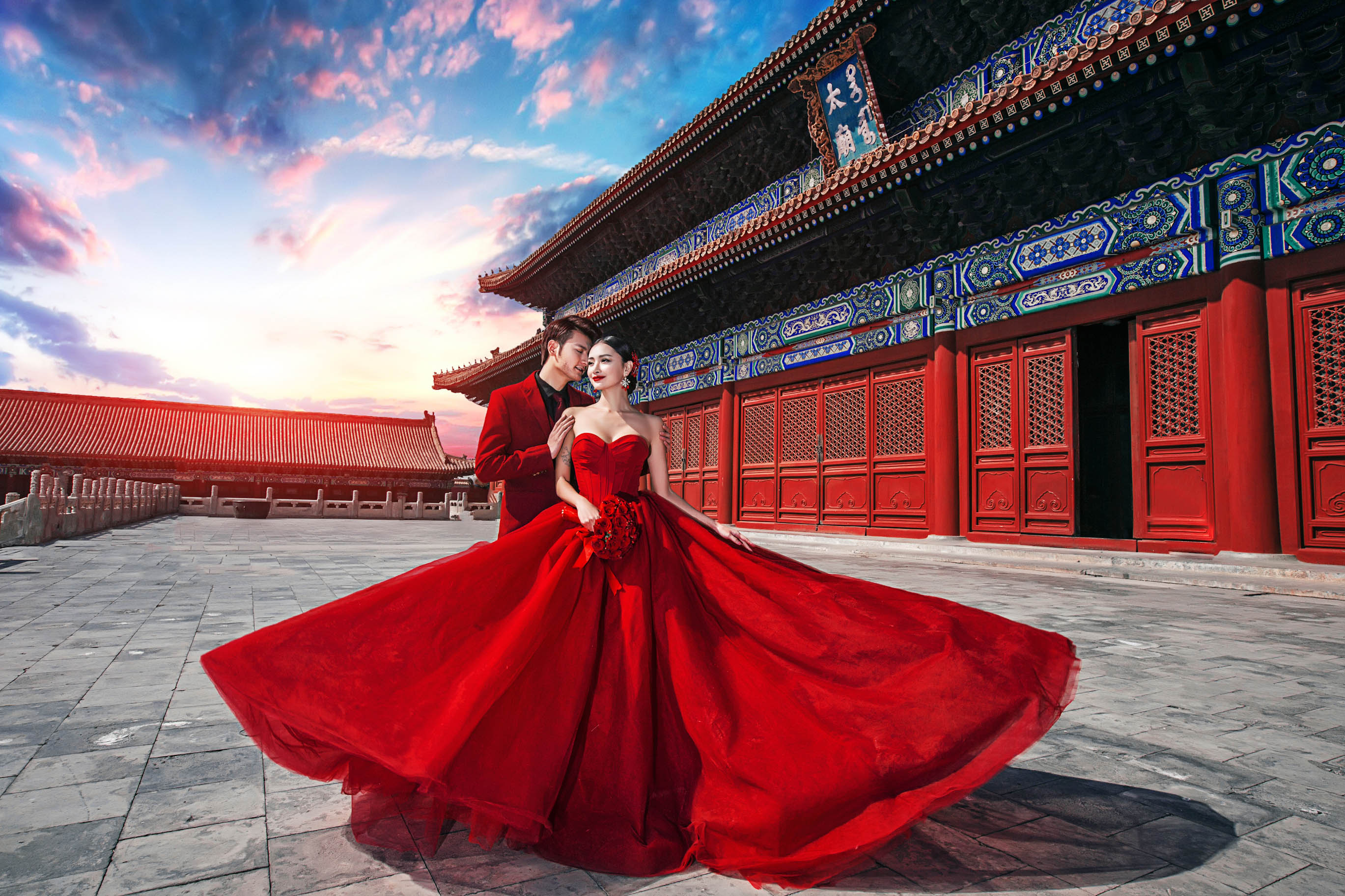 潮旅拍婚紗照雙內(nèi)景+雙外景拍攝+店長(zhǎng)推薦套餐