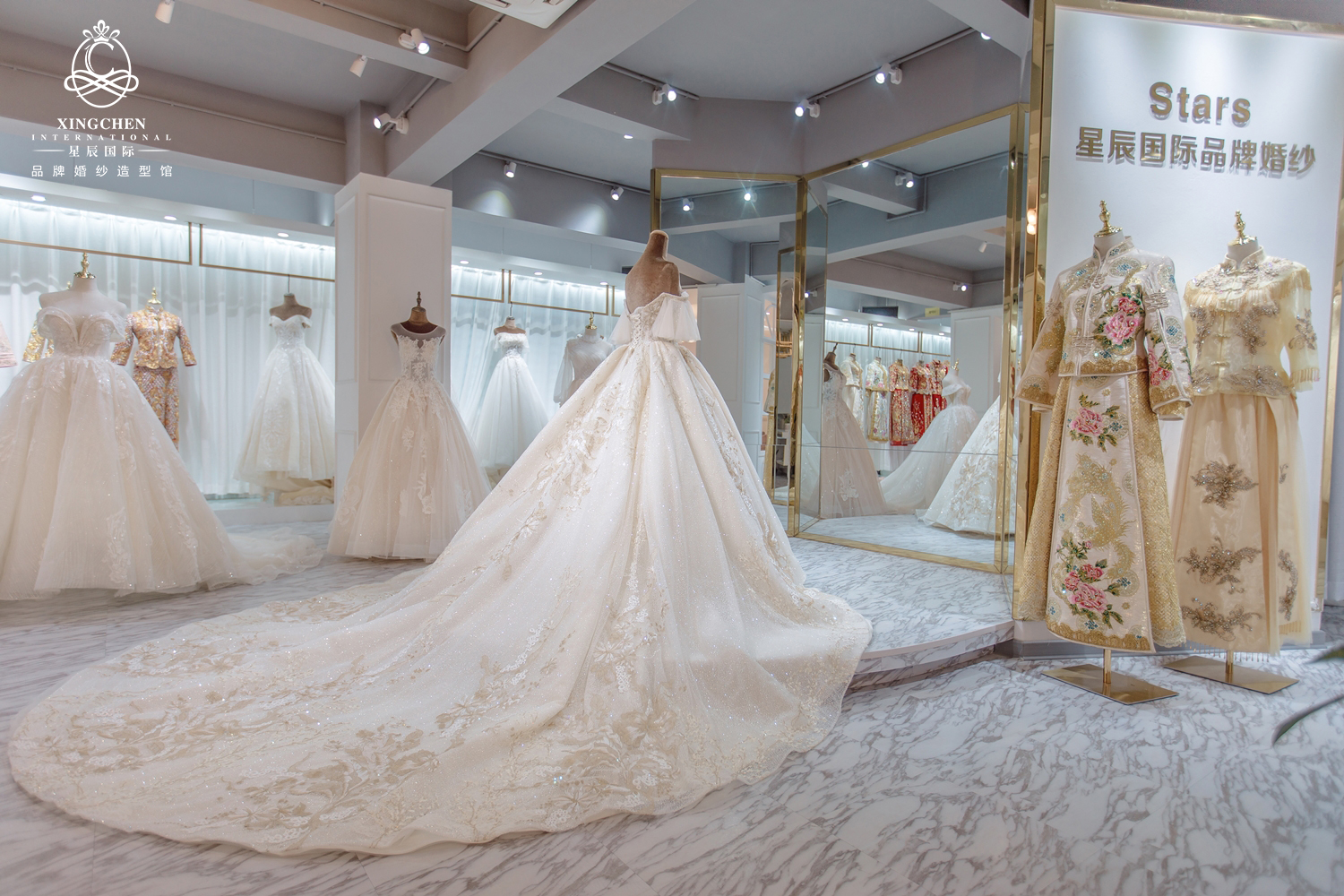 颜玉高定品牌婚纱造型馆
