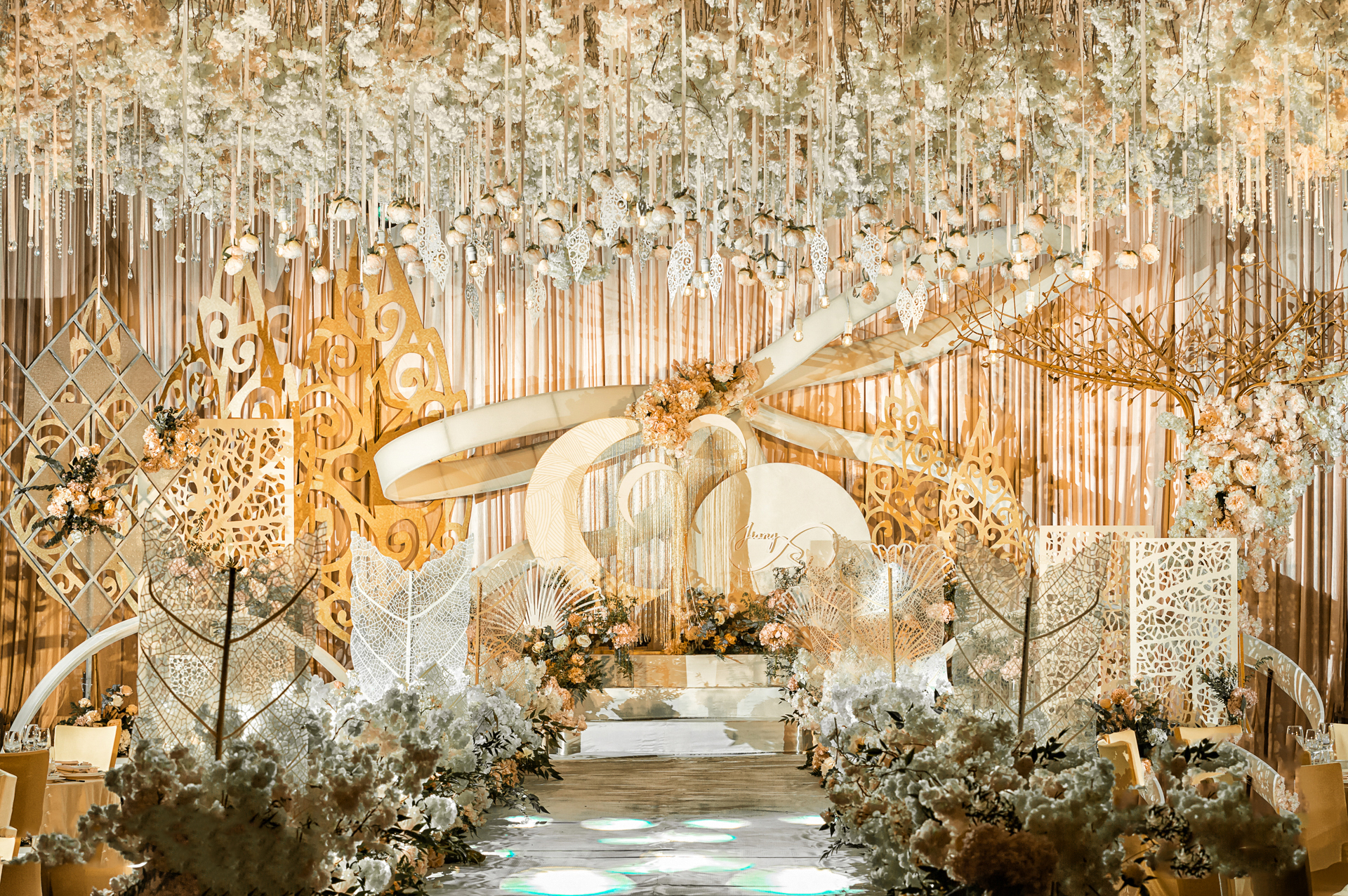 【鎏金岁月】奢华大气金色婚礼案例 内含四大金刚