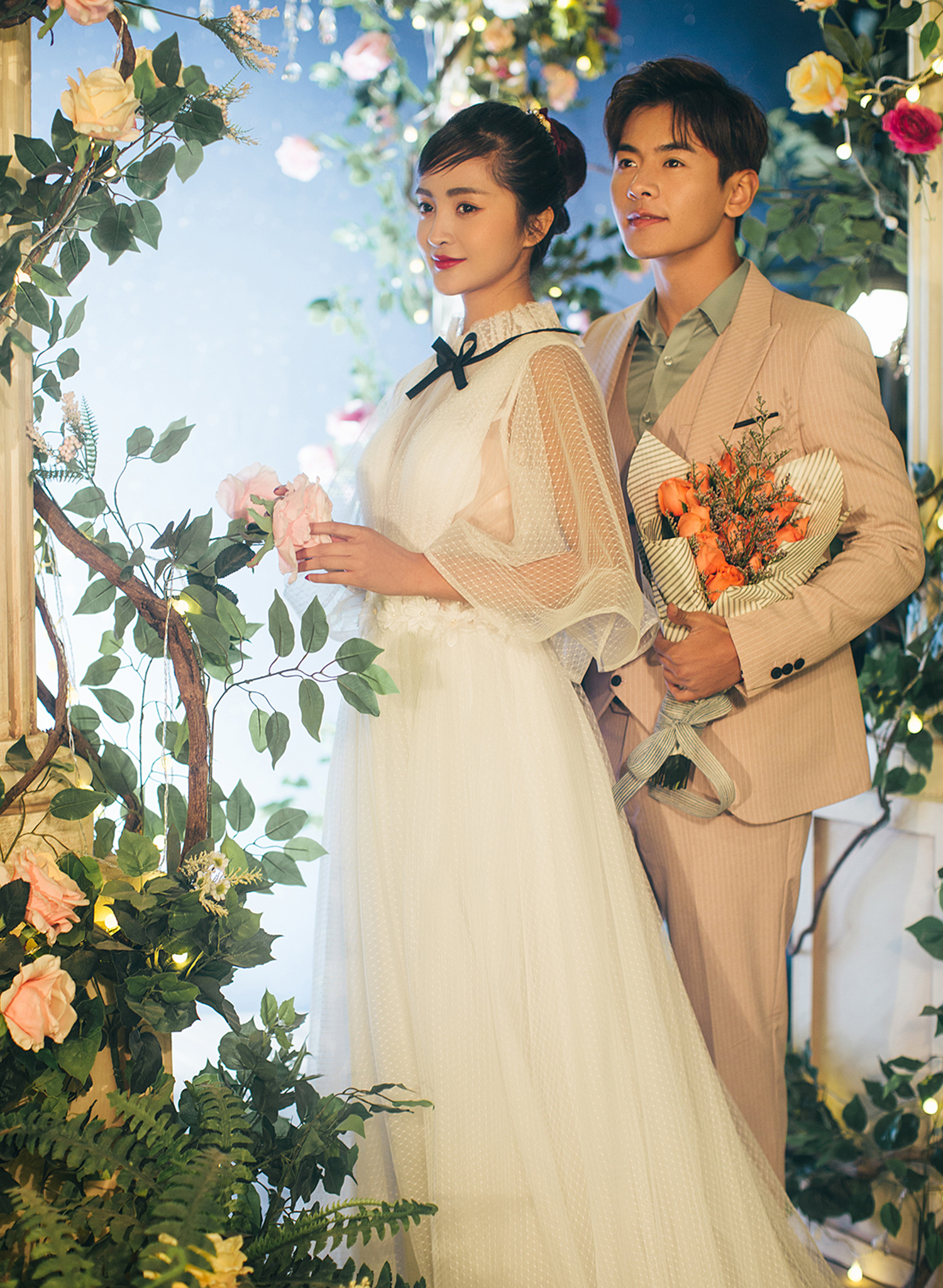 4688婚纱摄影+底片全部赠送