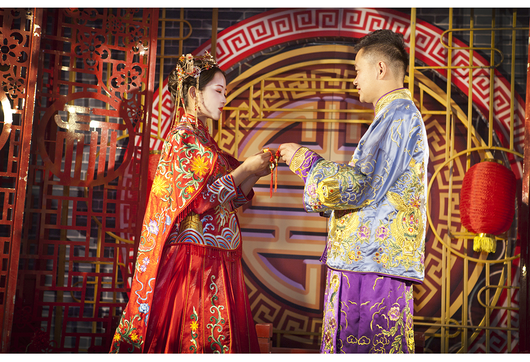 以沫婚纱|中式婚礼凤冠霞帔婚礼现场