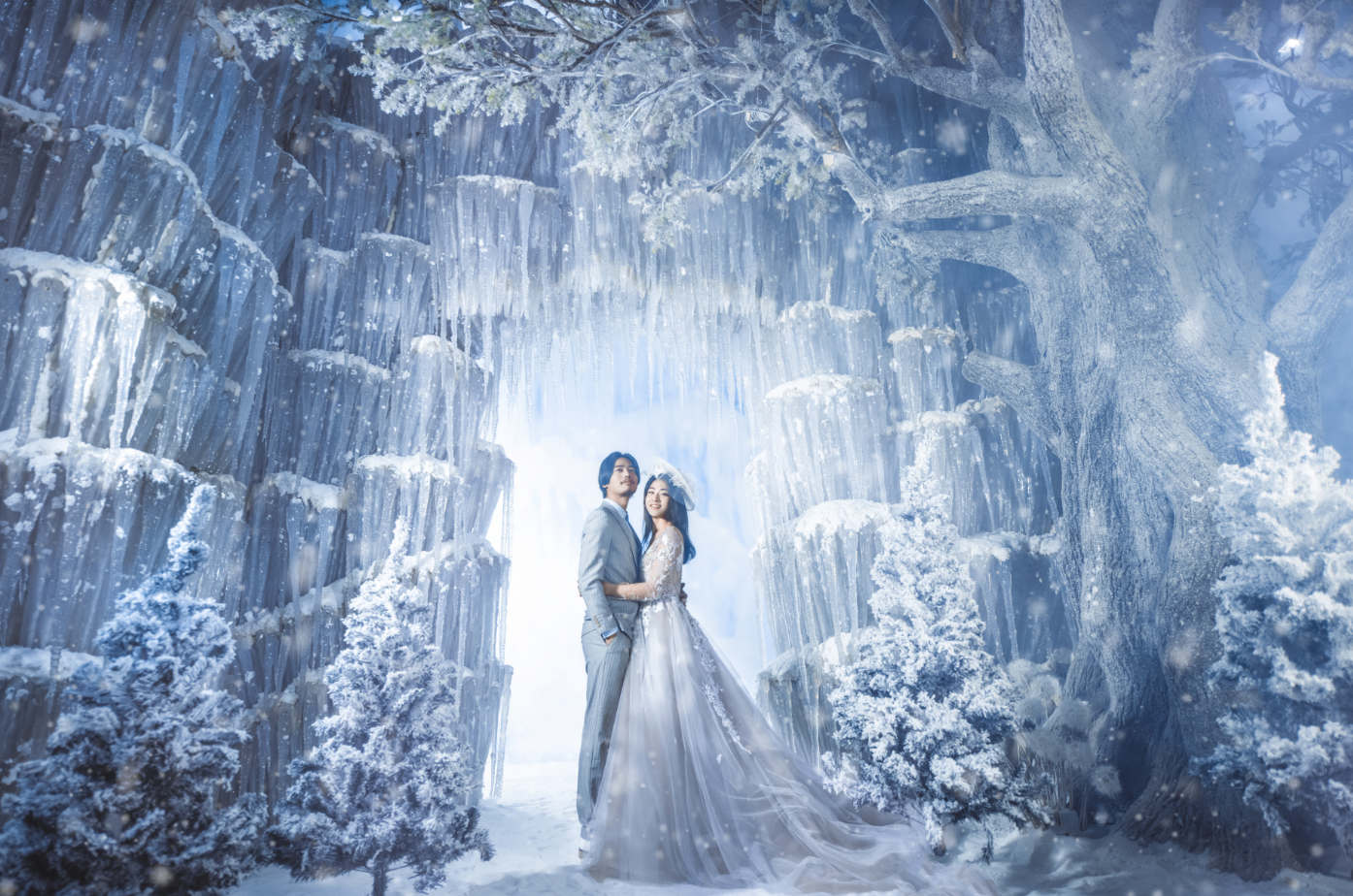 羅曼婷婚紗攝影 婚禮紀(jì)專供2888套