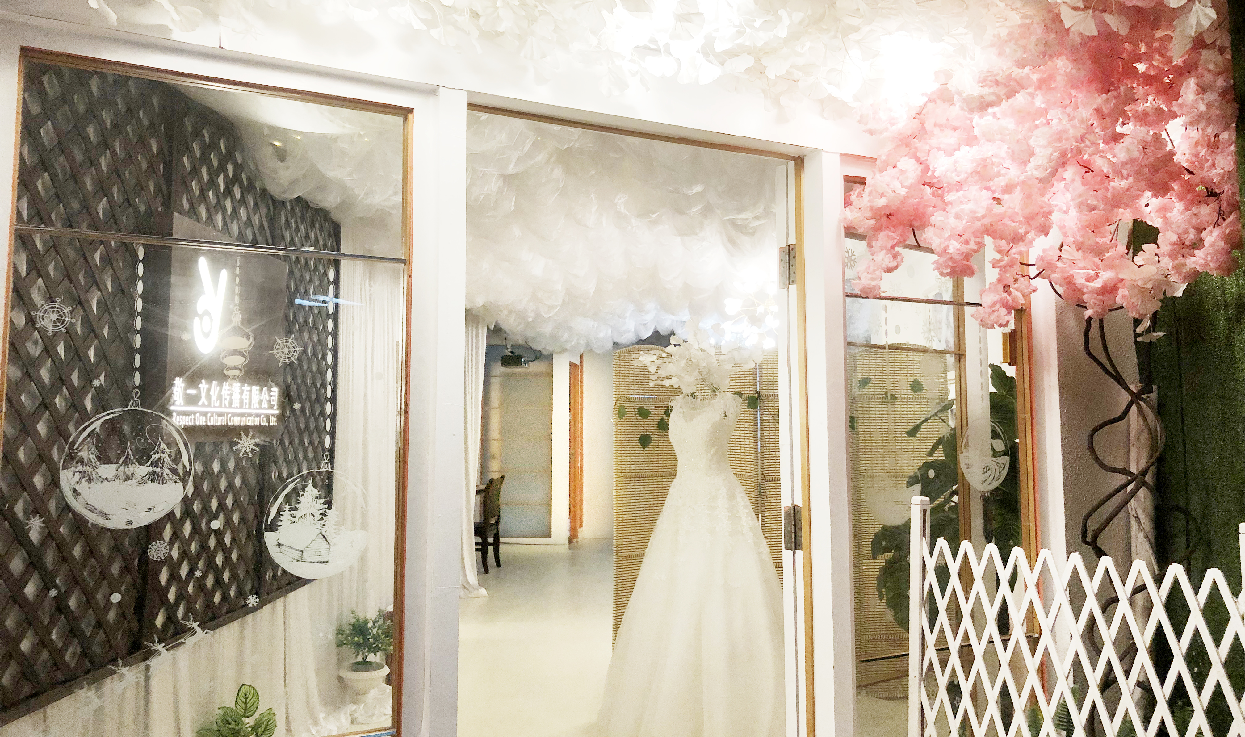 敬一影业の婚纱摄影