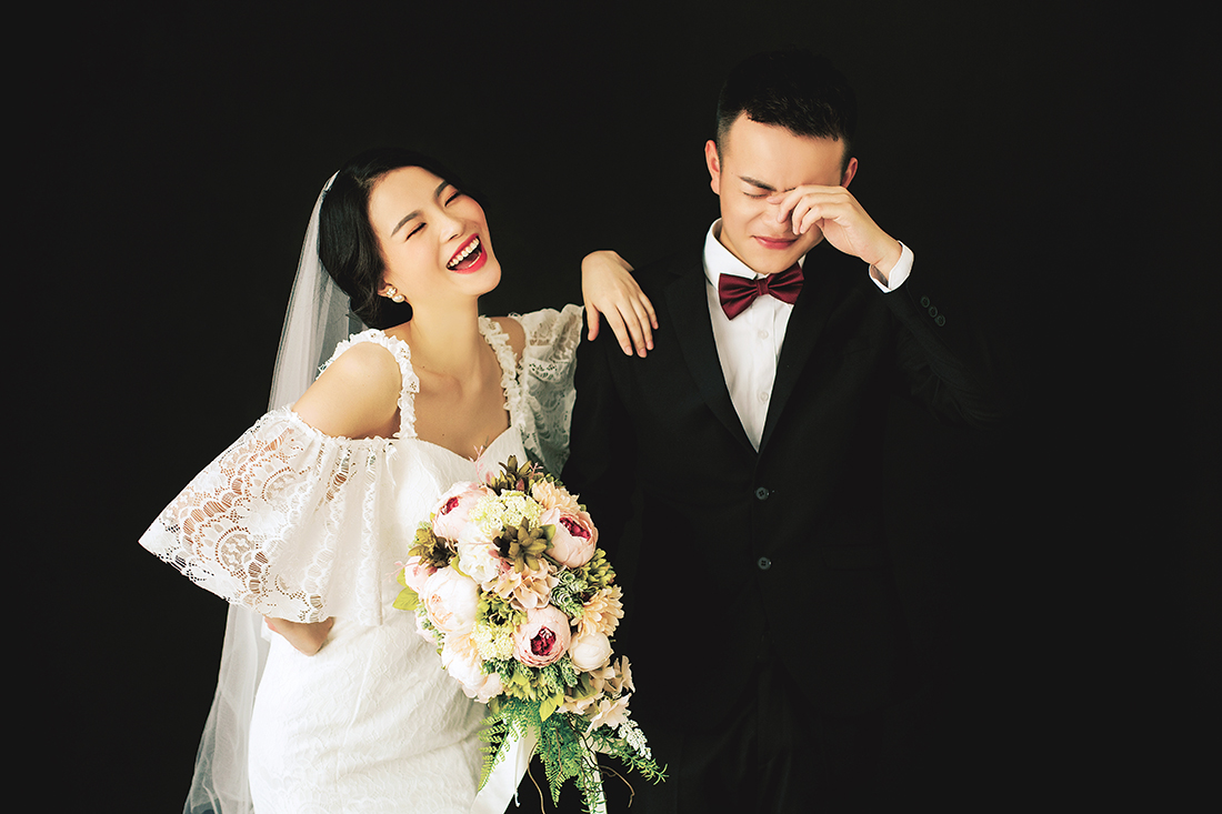 婚纱定制A：6服6造-全程一对一拍摄-底片全送
