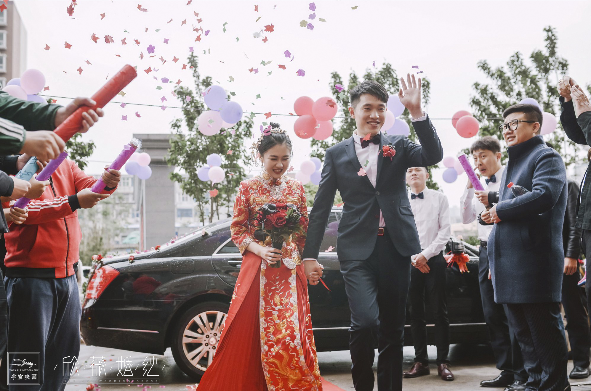 欣薇婚纱   跟妆    婚礼返图