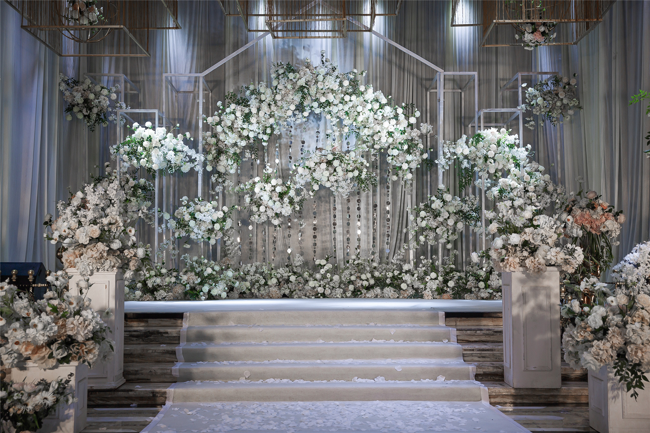 金色婚庆——优雅大气白绿色系婚礼