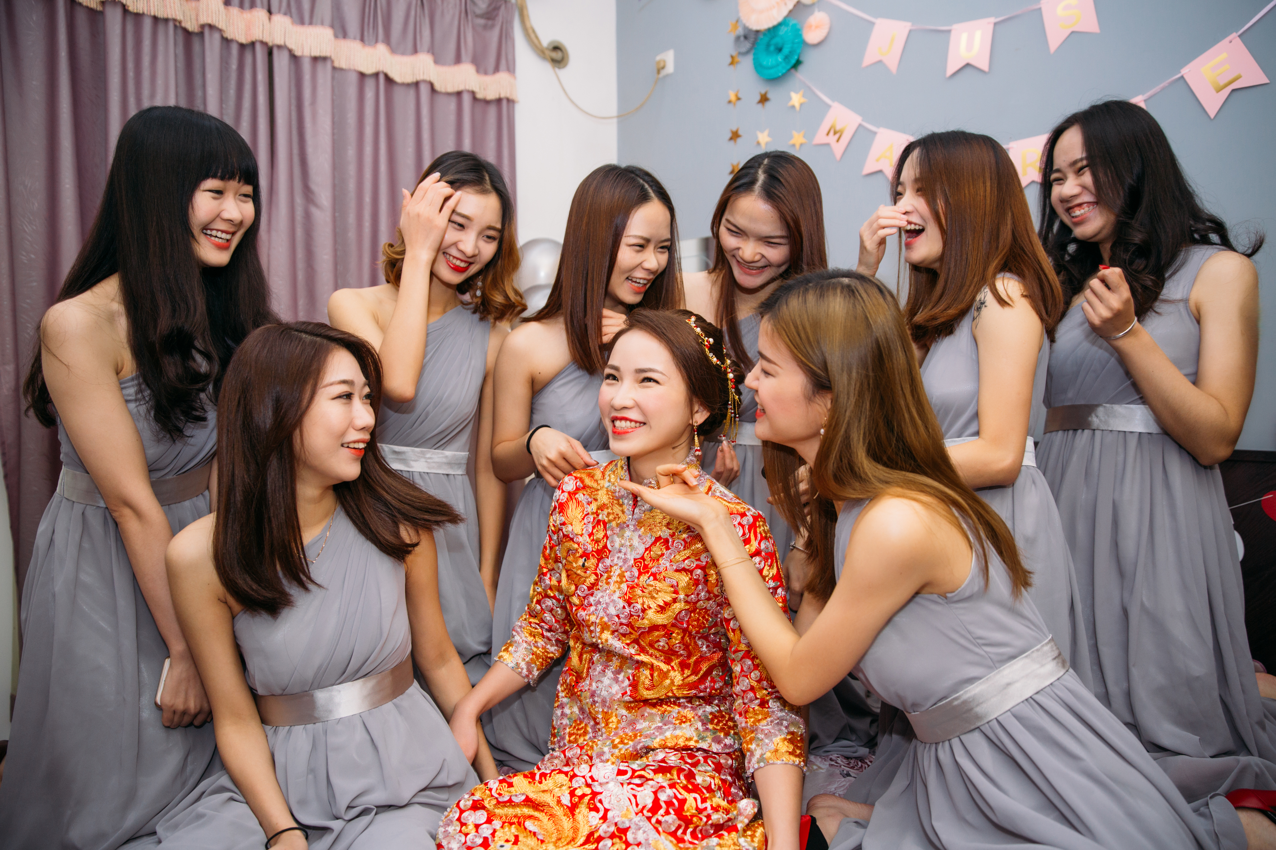 5月新娘万事齐全！葫芦娃接亲大军还有十秒到达现场