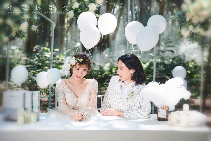 双11特惠浪漫森系婚纱照八服八造再送500礼包