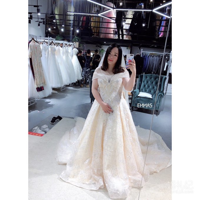 胖新娘有救了！上身妙瘦20斤的婚纱亲测是这些~