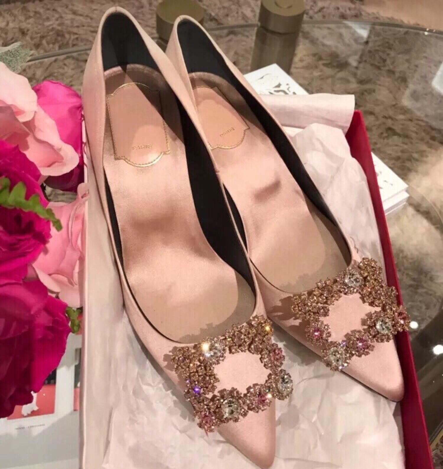 买不起Jimmy Choo？这些平价婚鞋绝对不输大牌！