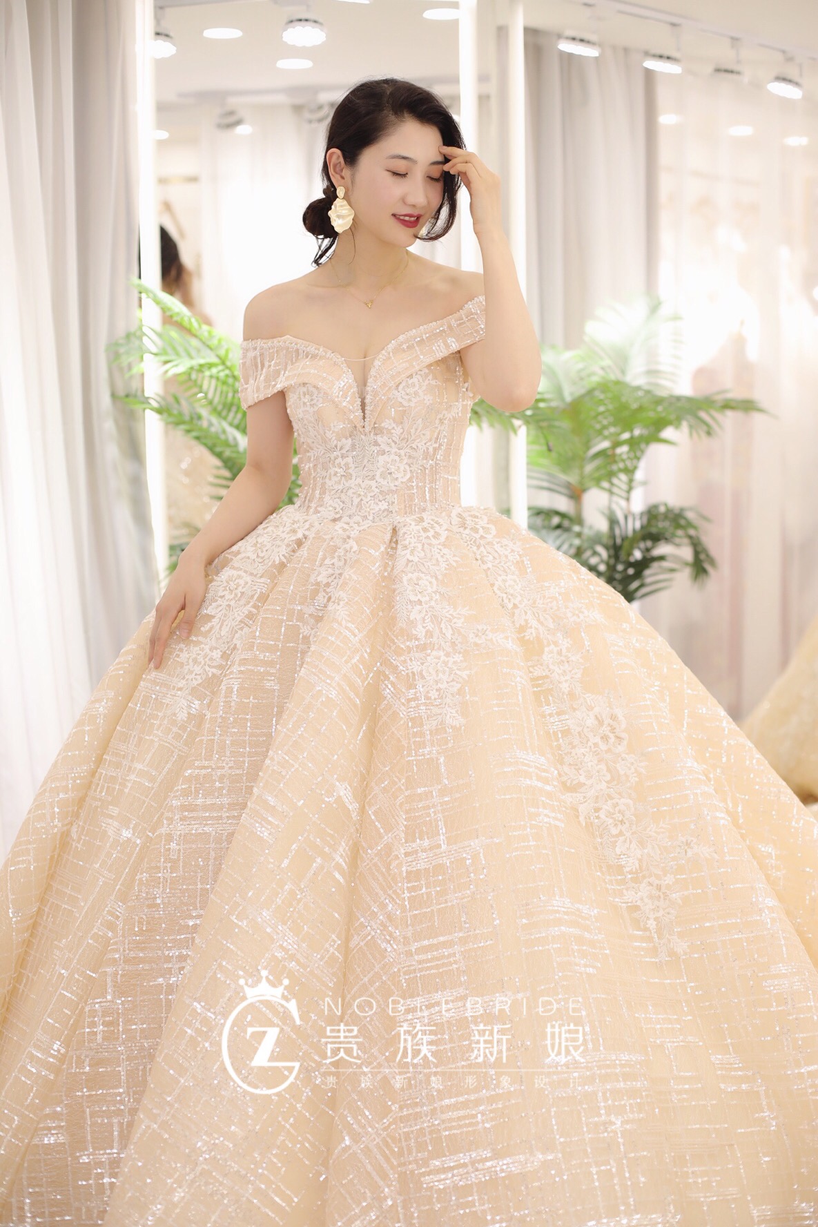 【定制推荐】专家化妆老师跟妆套餐