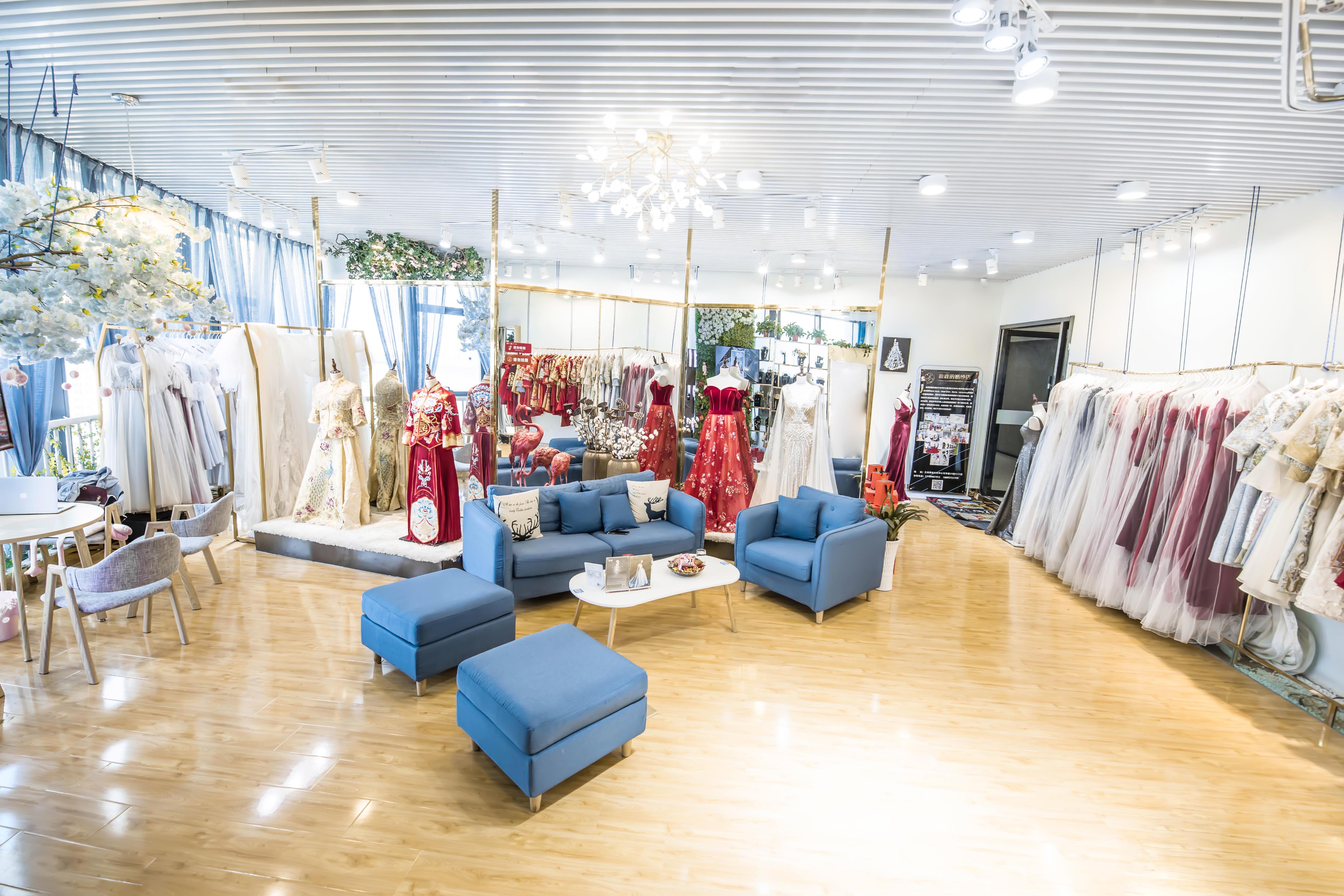 鹿鹿的婚纱店