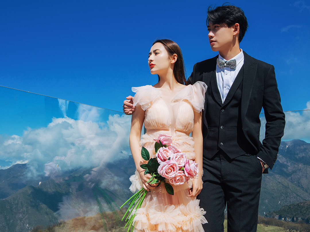 成都婚紗攝影旅拍-轎頂山基地訂單立減1000