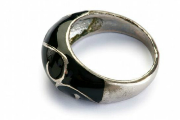 古代戒指用来表示什么 戒指从什么时候开始成为了定情信物
