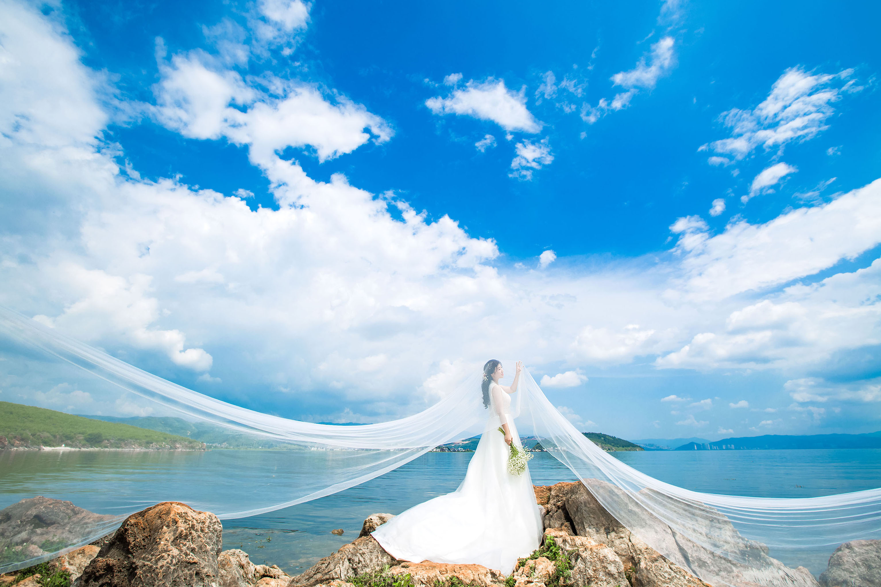 穿着婚纱去旅行/大理客片