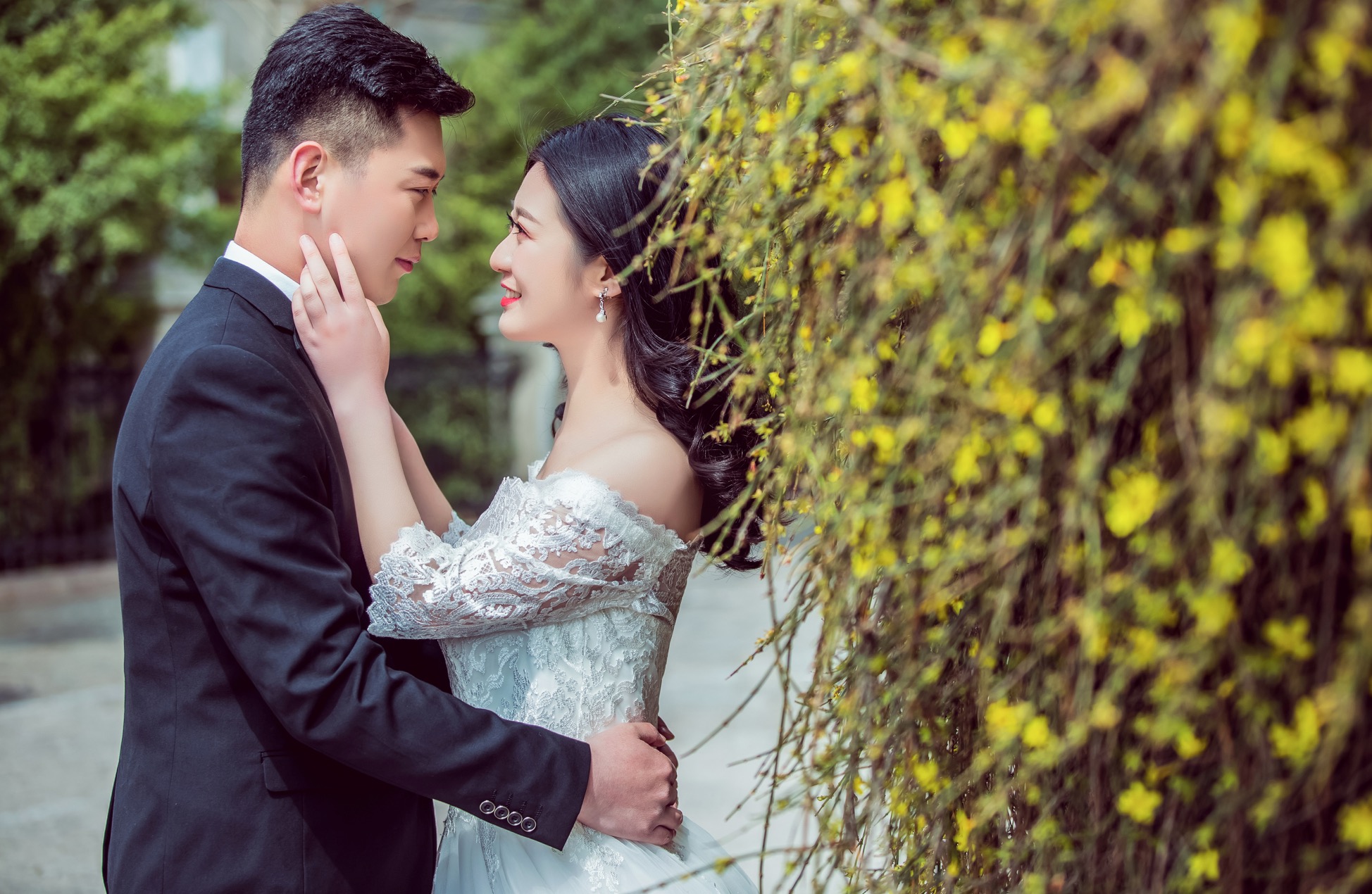 《悦颜》系列：精修50，底片全送，含放大摆台等