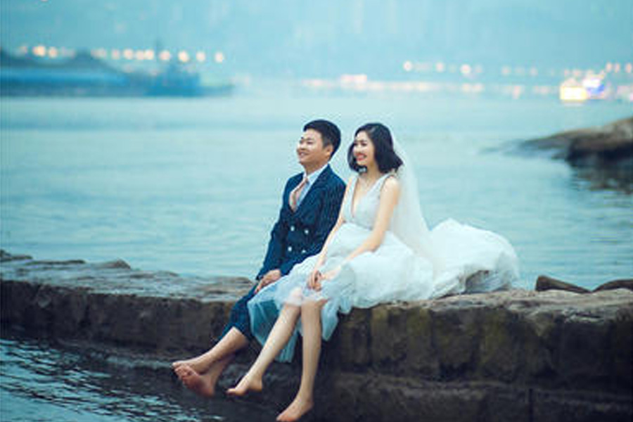 上海婚纱照多少钱_上海创意婚纱照