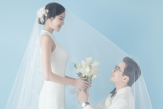 最新韩式婚纱摄影怎么拍好看