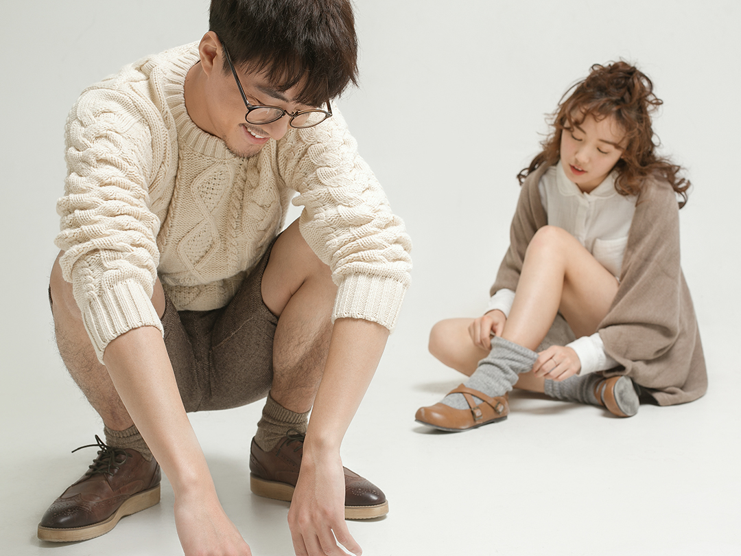 甜蜜情侶照 室內(nèi)拍攝情侶寫(xiě)真