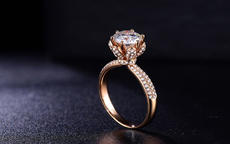 结婚买什么戒指比较好？