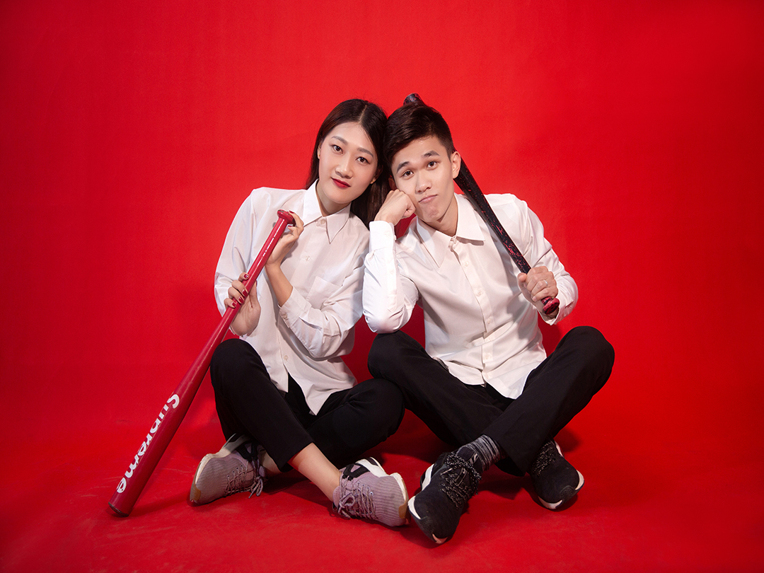 结婚登记照+九宫格+1套服装+化妆