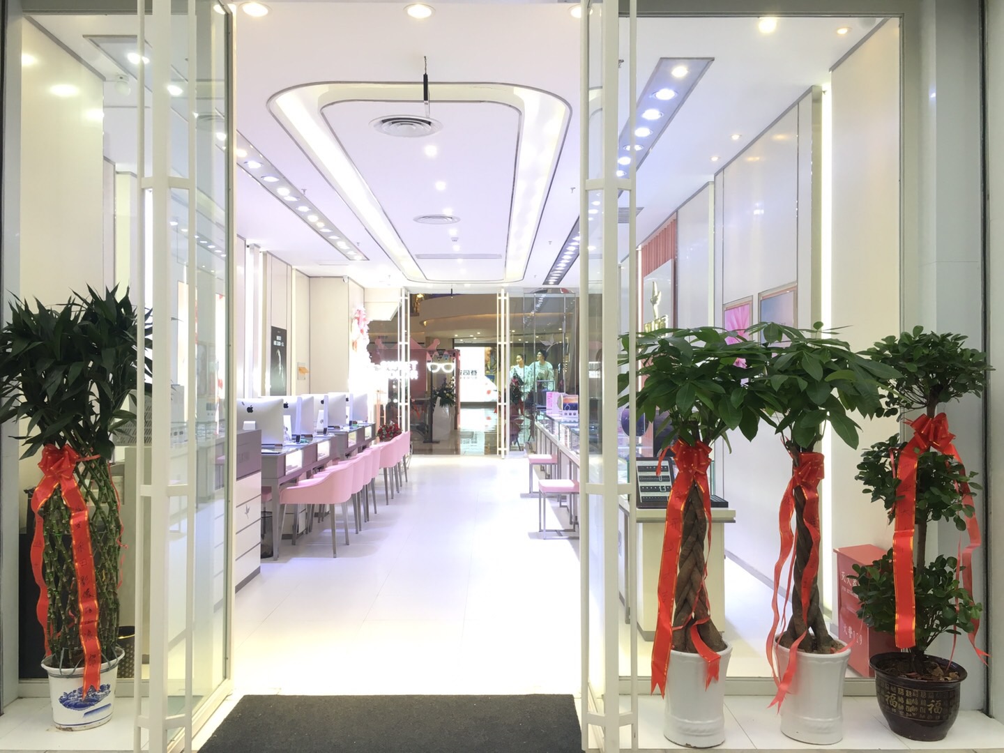 珂兰钻石淮安体验店