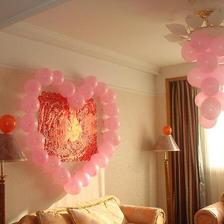 婚房客厅怎么用气球简单布置