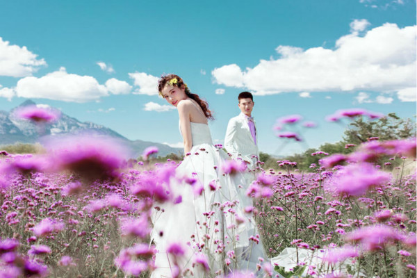 丽江旅游婚纱照多少钱