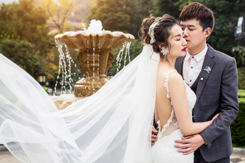 成都婚纱照哪个季节拍好