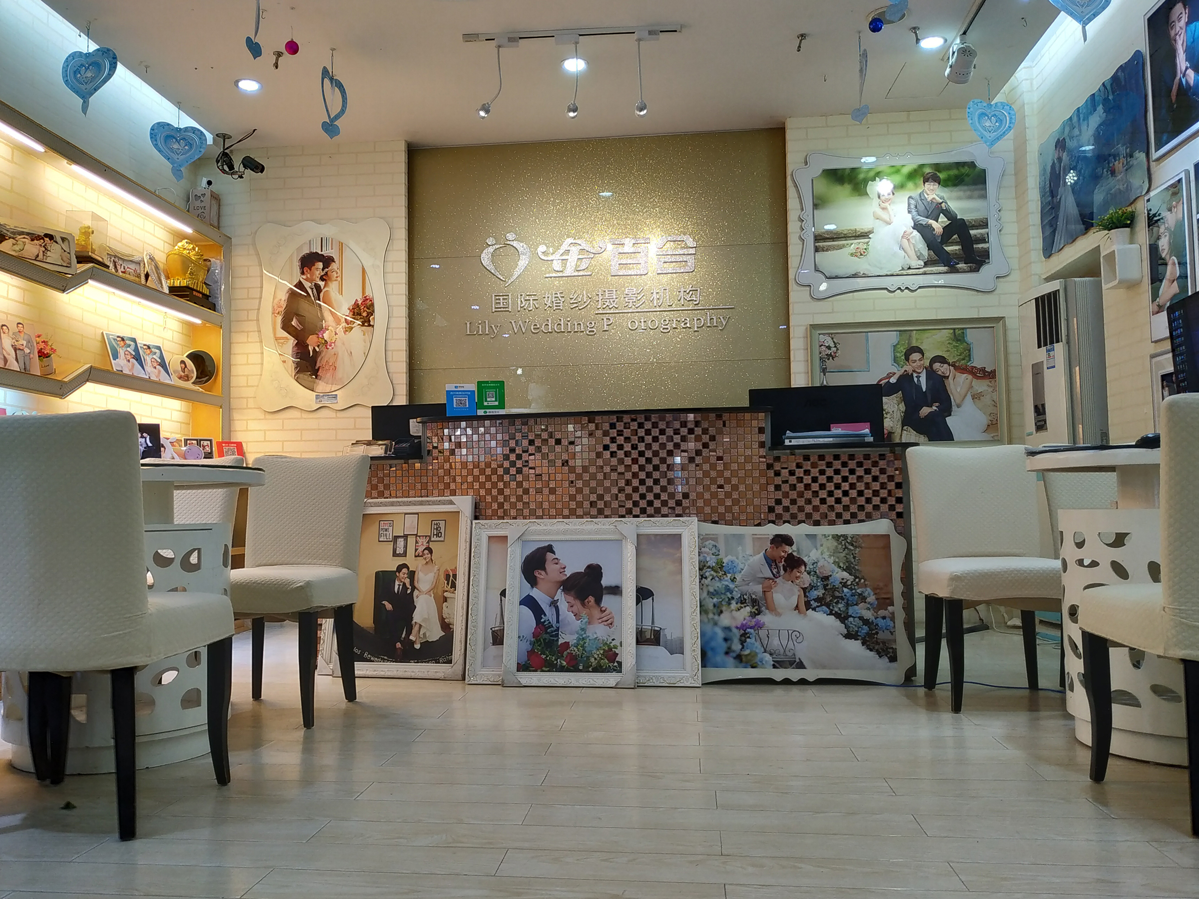 米兰春天婚纱摄影（观澜店）
