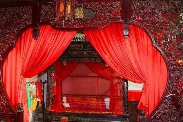 古代婚房