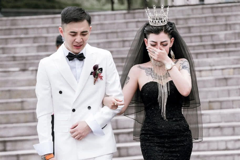 结婚可以穿黑色婚纱吗 黑色婚纱的寓意