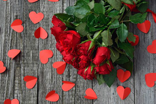 求婚用19朵玫瑰花代表什么意思 数字19的含义是什么