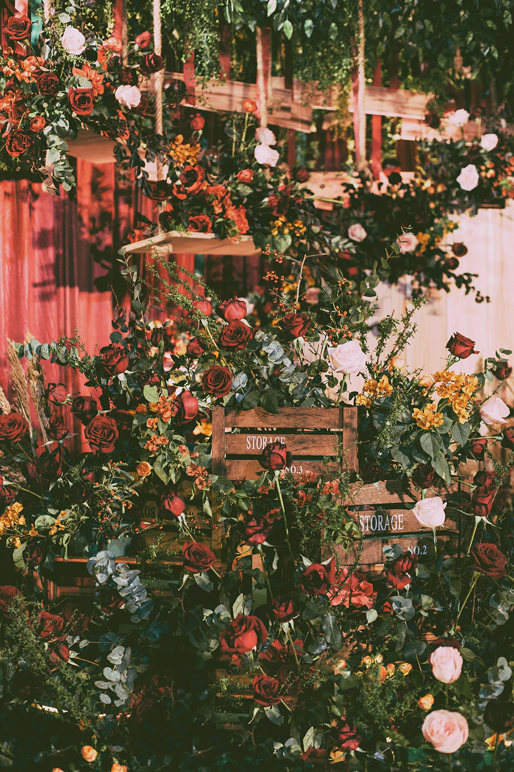 复古红绿撞色婚礼