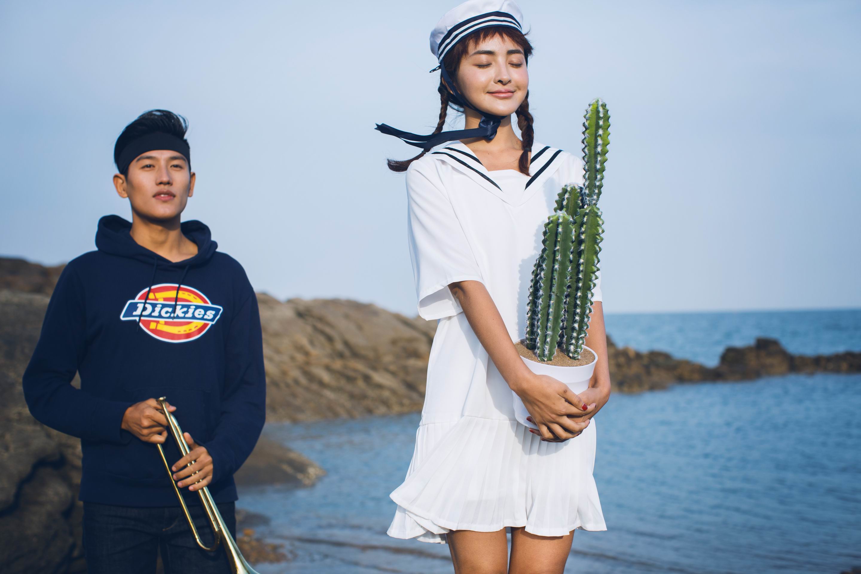 你欠自己一套婚纱照爆款2999套系8服8造