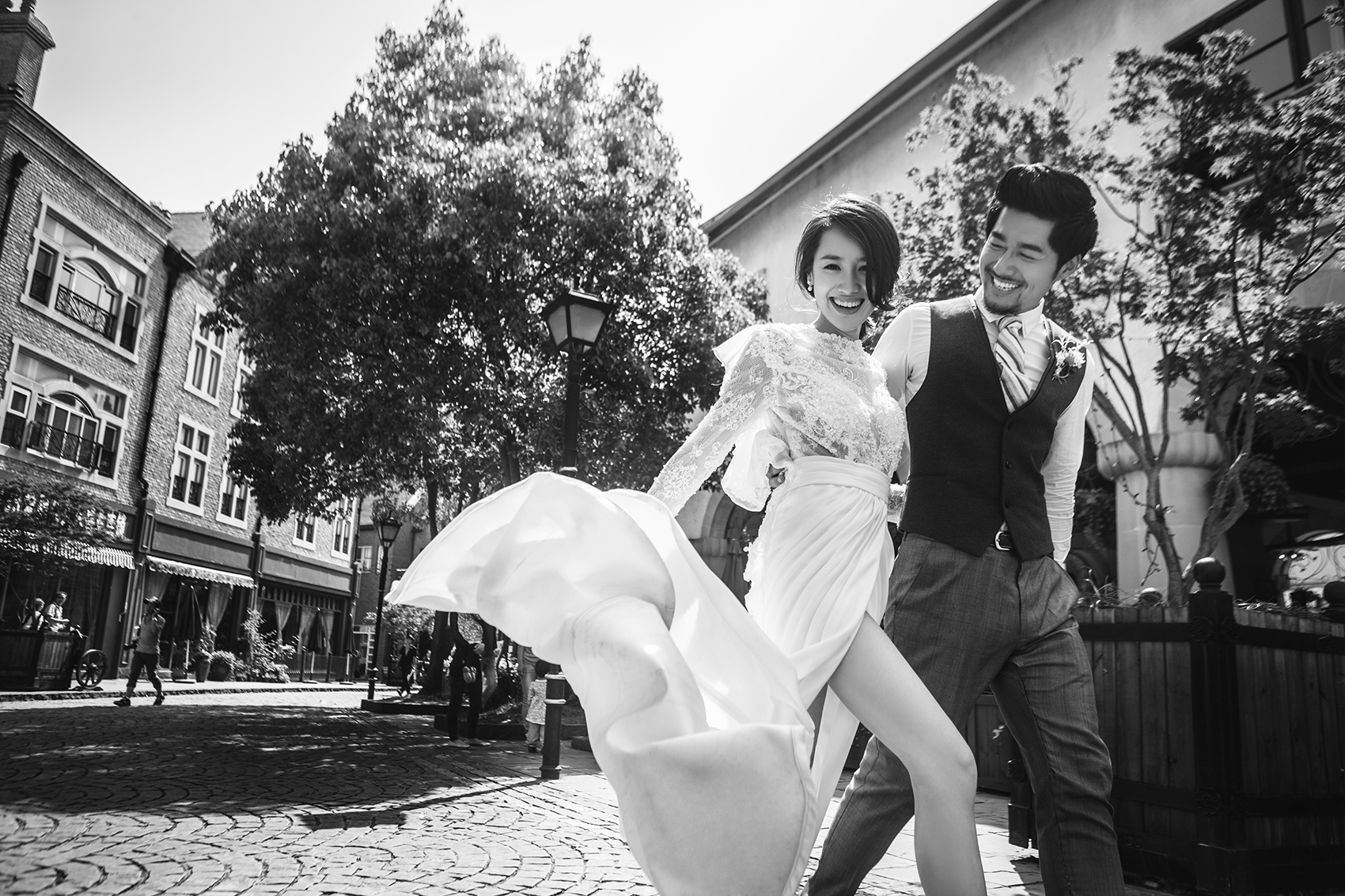 【新品发布】2019最新港式风情侣婚纱照