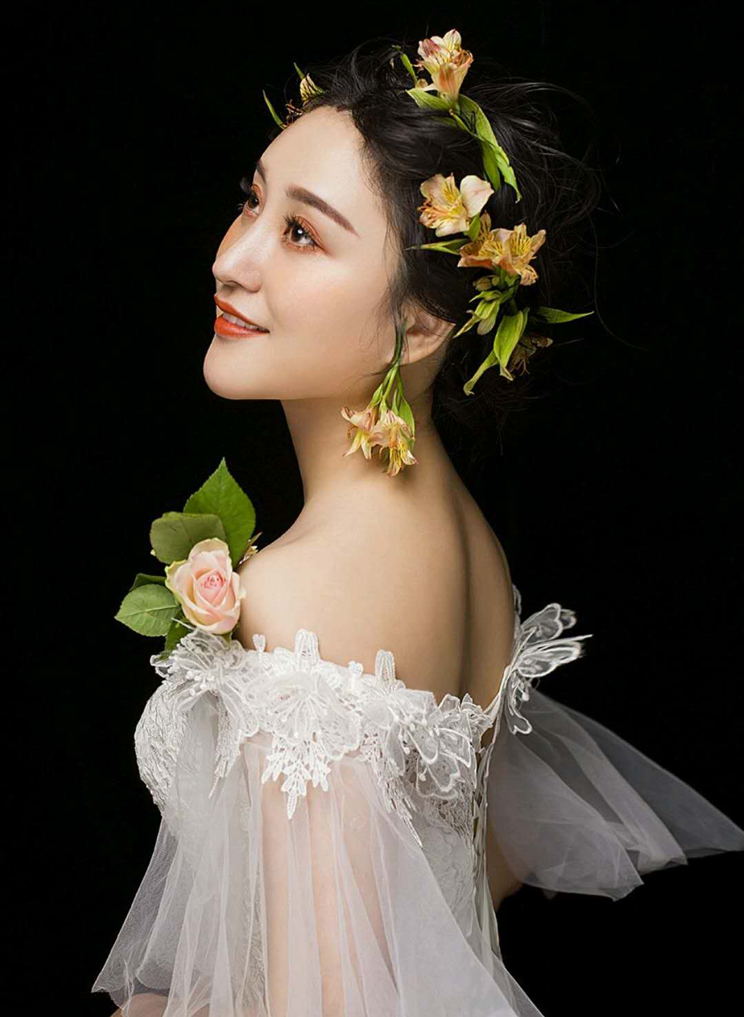 群丽婚纱-超值钜惠“千人团购，秒杀价199”