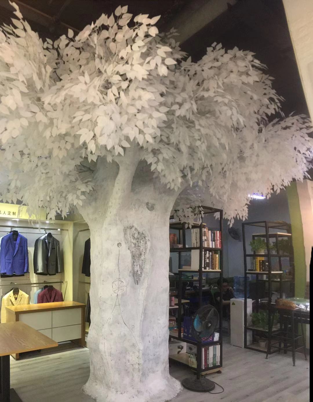 纯白婚纱摄影（全球旅拍店）