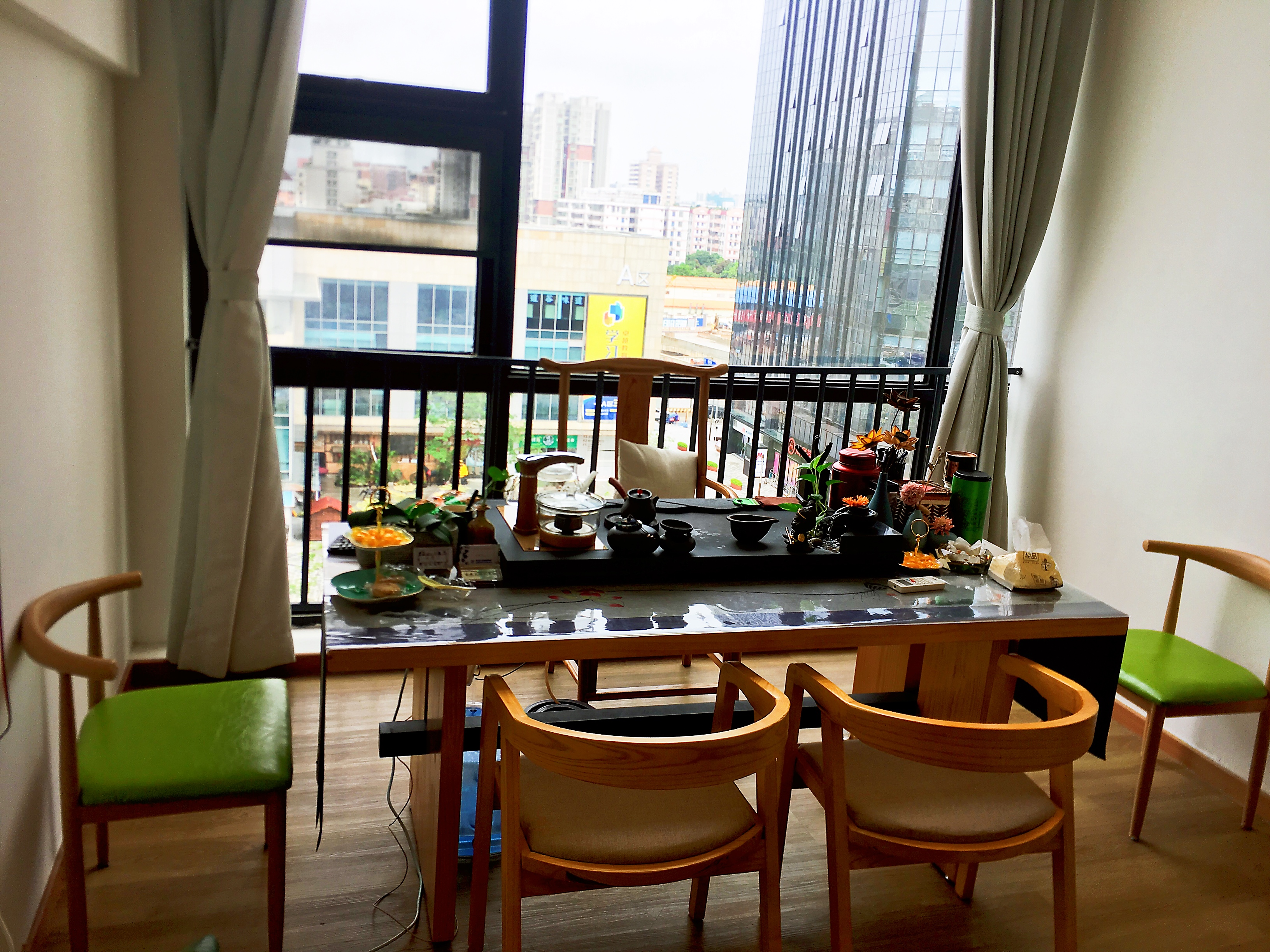 乐薇儿户外婚礼定制（万科里店）