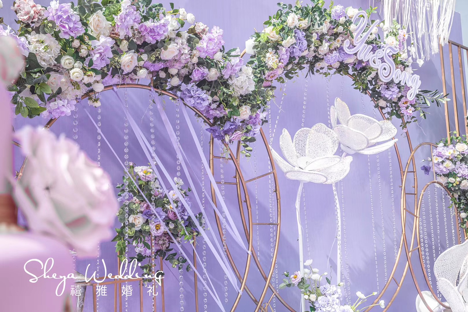 紫因有你-湛江市环球酒店四楼花园厅梦幻紫色系婚礼