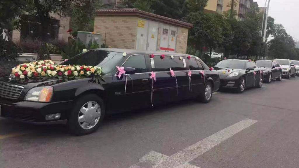 【凯迪拉克】加长