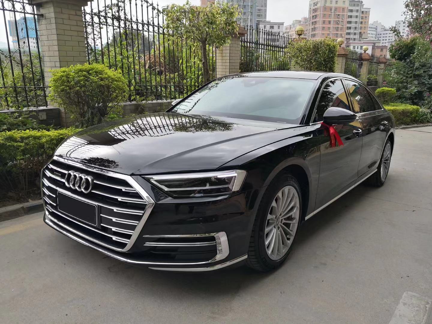 【奥迪】A8LX1辆   + 【奥迪】A6LX5辆