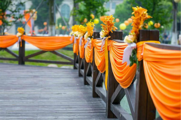 橙色婚礼