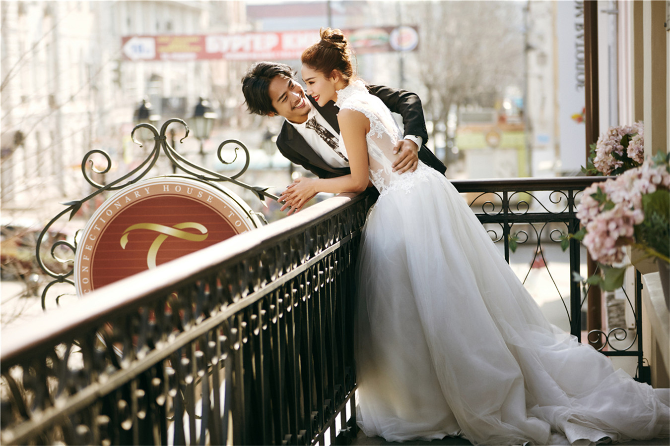 原价2599 网络预付199元秒杀 爆款套餐9折