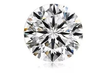 显钻的圆形钻石