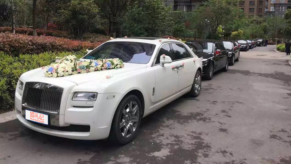 【劳斯莱斯】古斯特/1辆 + 【宝马】5系/5辆