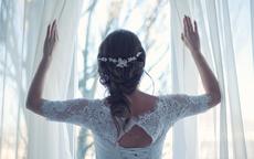 婚纱怎么选适合自己的，挑选婚纱技巧简单两步！