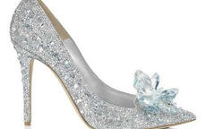 奢侈品高跟鞋作为婚鞋好吗 奢侈品婚鞋有哪些选择