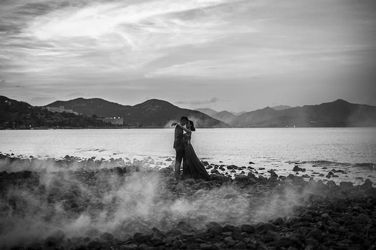 床头婚纱照不适合选的远景