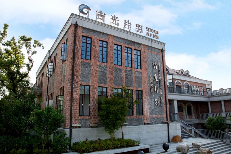 泰州吉光片羽高定婚纱摄影